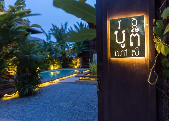 Wat Bo House By Angkor *